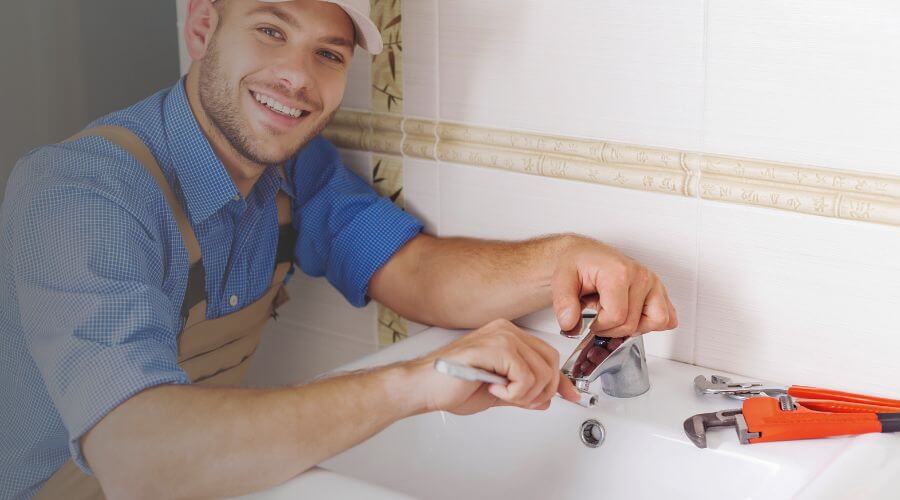 Faucet cartridge replacement in Exira, IA